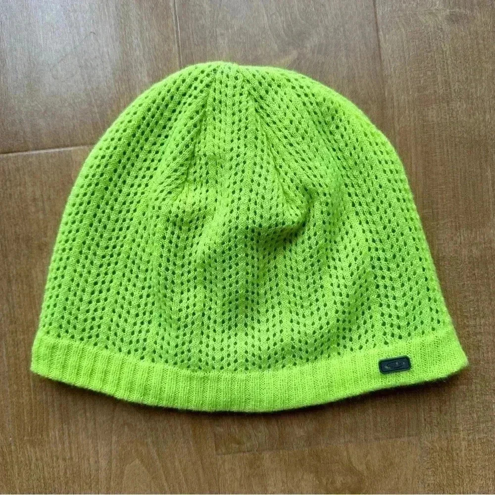 Champion Neon Green Crochet Outdoor Running Athleisure Beanie, OS
